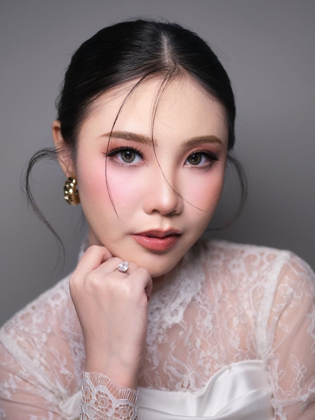 Flawless – Gaya Riasan Cacalovas